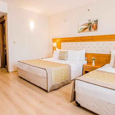 Yuecesoy Liva & Convention Center Mersin Hotel 4*
